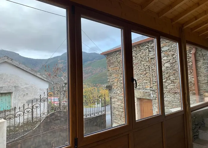 Casa Do Julien Mountain Experience 维拉·雷阿尔